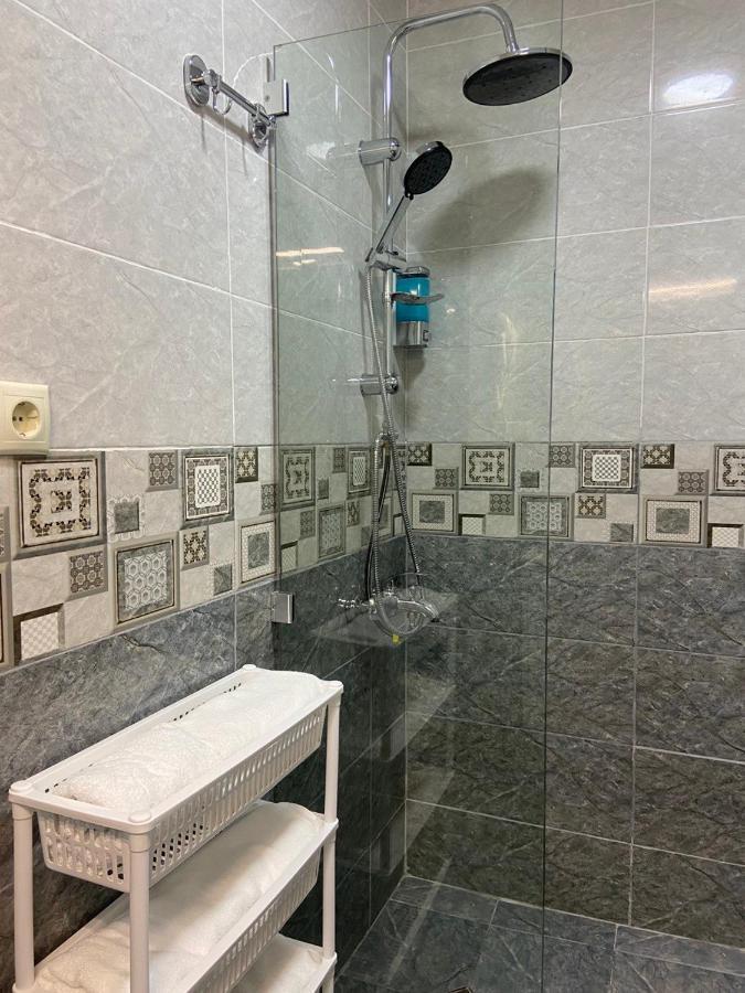 Hotel Sonata Батуми Экстерьер фото